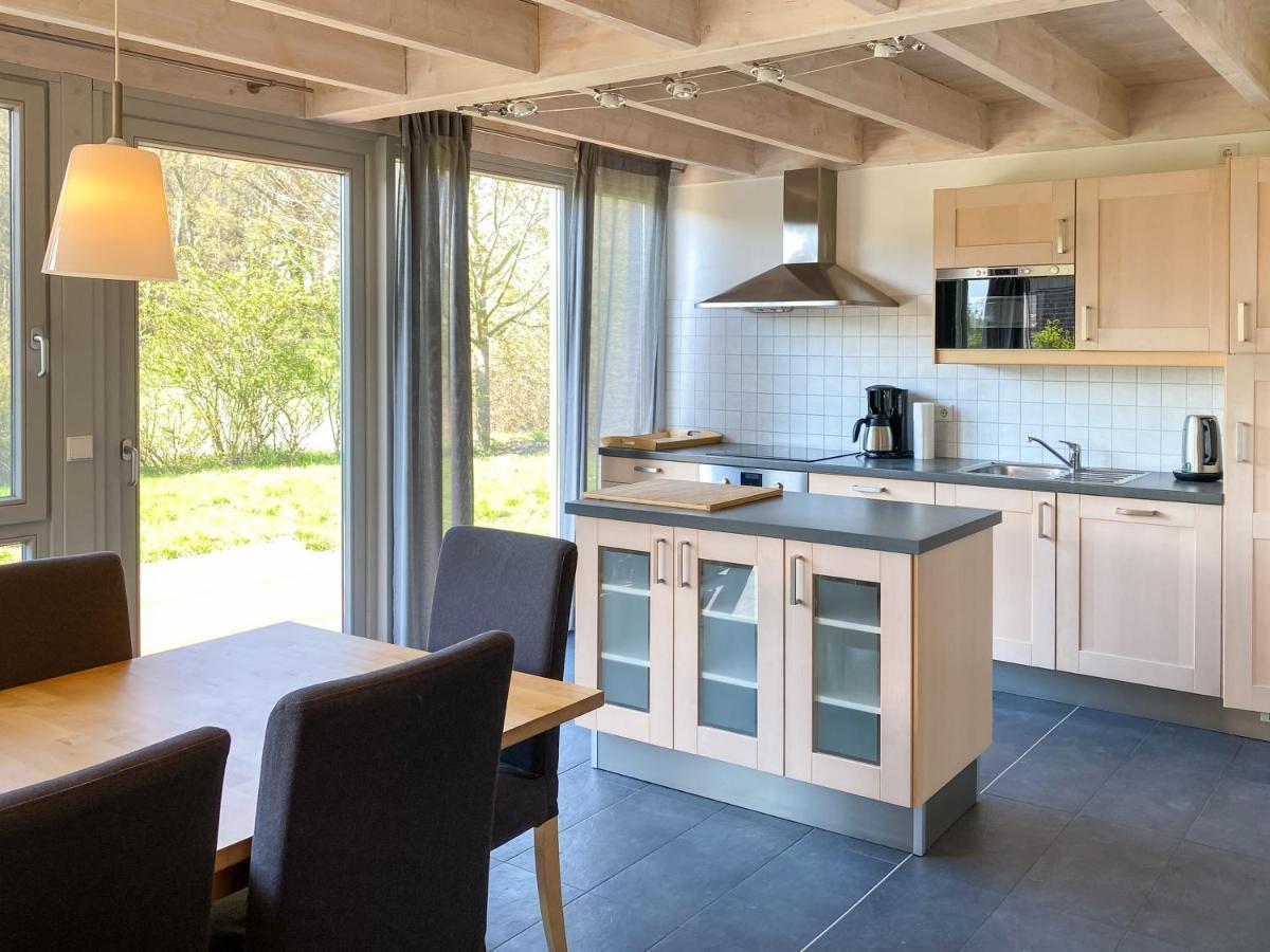 Ferienhaus Wiesengefluester W10 - Mit Sauna, Kamin Und Garten Röbel Exteriér fotografie